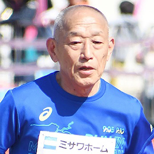 君原 健二
